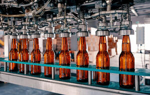Keeping Industrial Beverage Production Equipment Clean and Safe